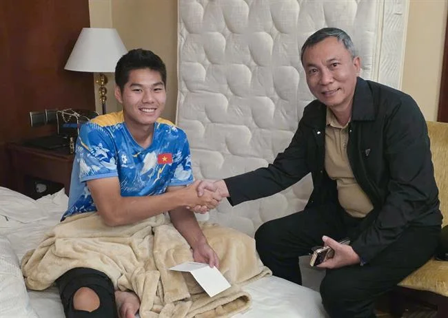Đội ngũ hỗ trợ khách hàng sẵn sàng giải đáp các câu hỏi về quyền riêng tư của 8kbe chính thức